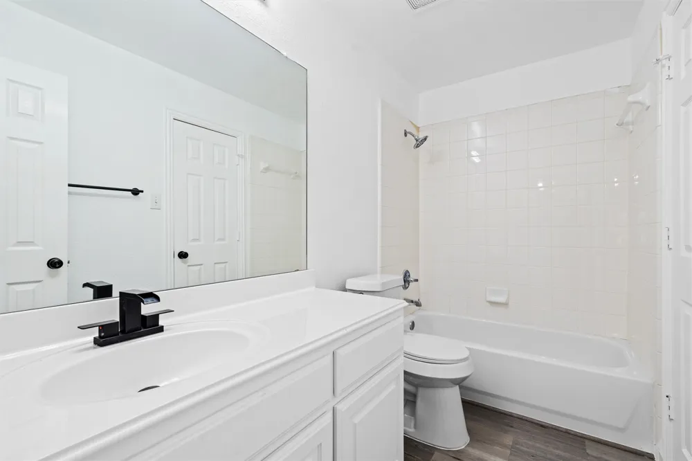 4201 Iron Lane Mansfield, TX 76063