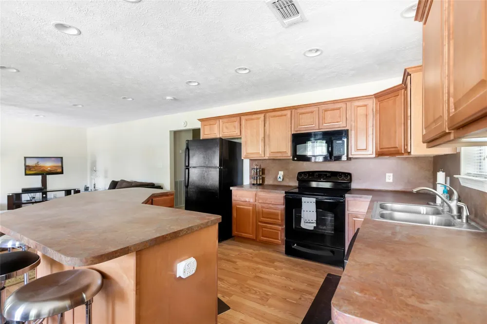31 Timber Cove Lane Coldspring, TX 77331