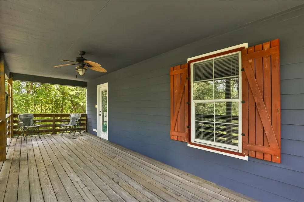 31 Timber Cove Lane Coldspring, TX 77331