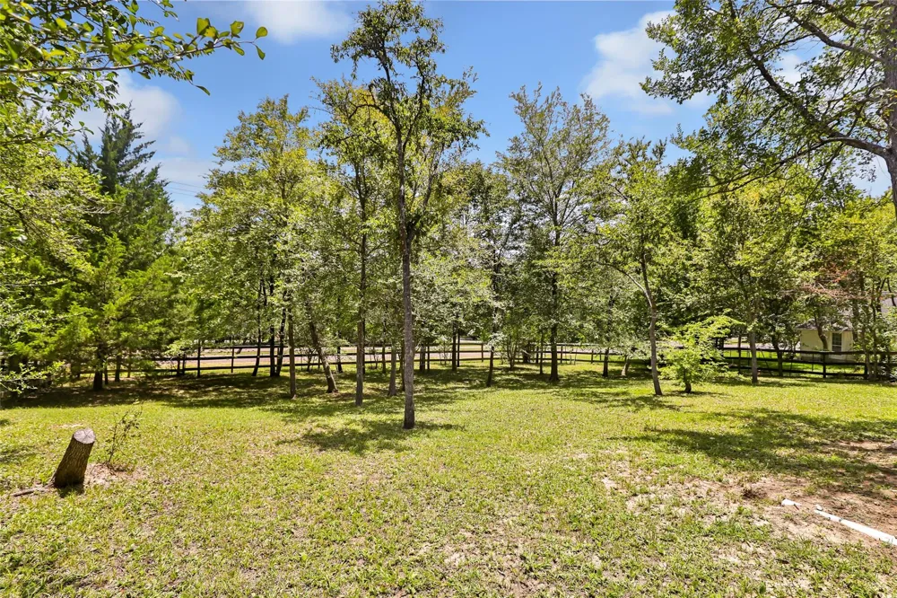 31 Timber Cove Lane Coldspring, TX 77331