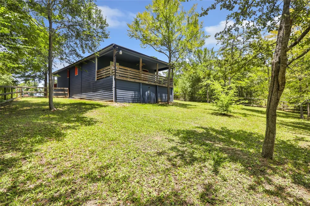 31 Timber Cove Lane Coldspring, TX 77331