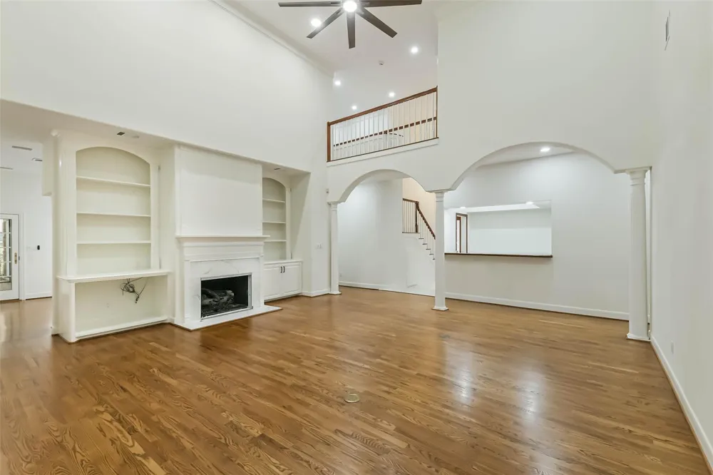82 Broad Cove Lane Montgomery, TX 77356