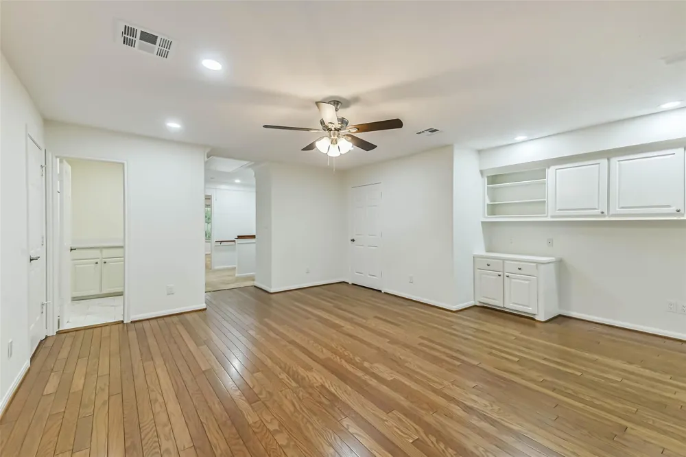 82 Broad Cove Lane Montgomery, TX 77356