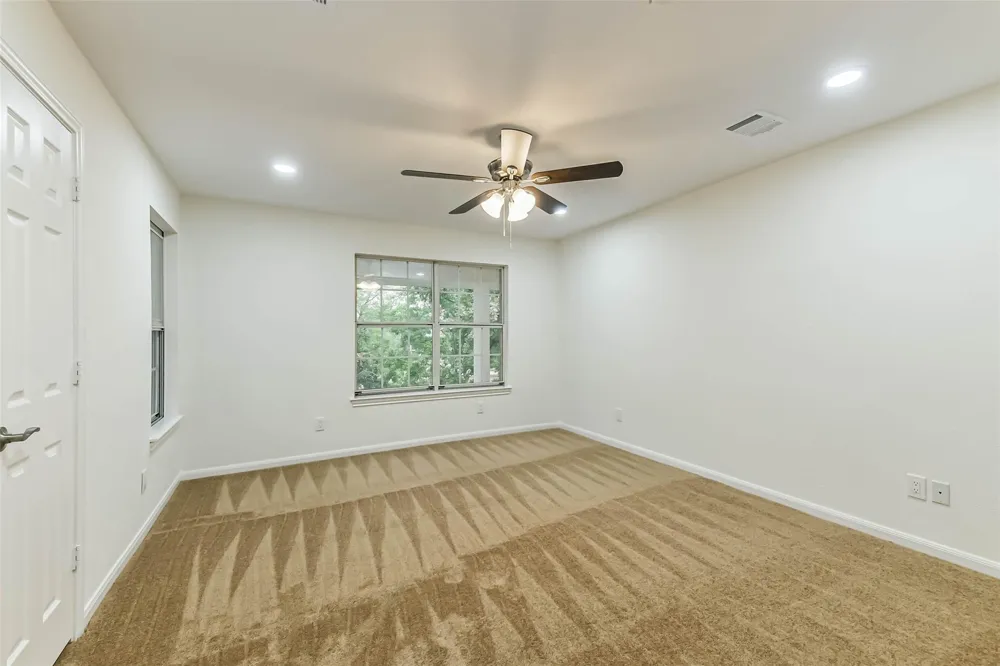 82 Broad Cove Lane Montgomery, TX 77356