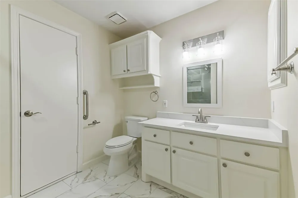 82 Broad Cove Lane Montgomery, TX 77356