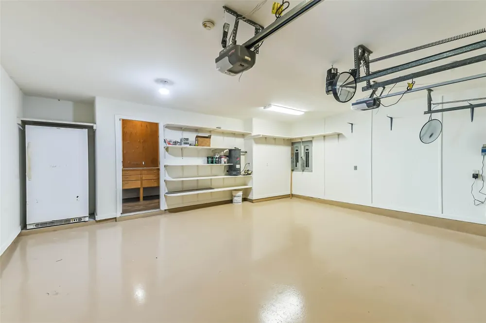 82 Broad Cove Lane Montgomery, TX 77356