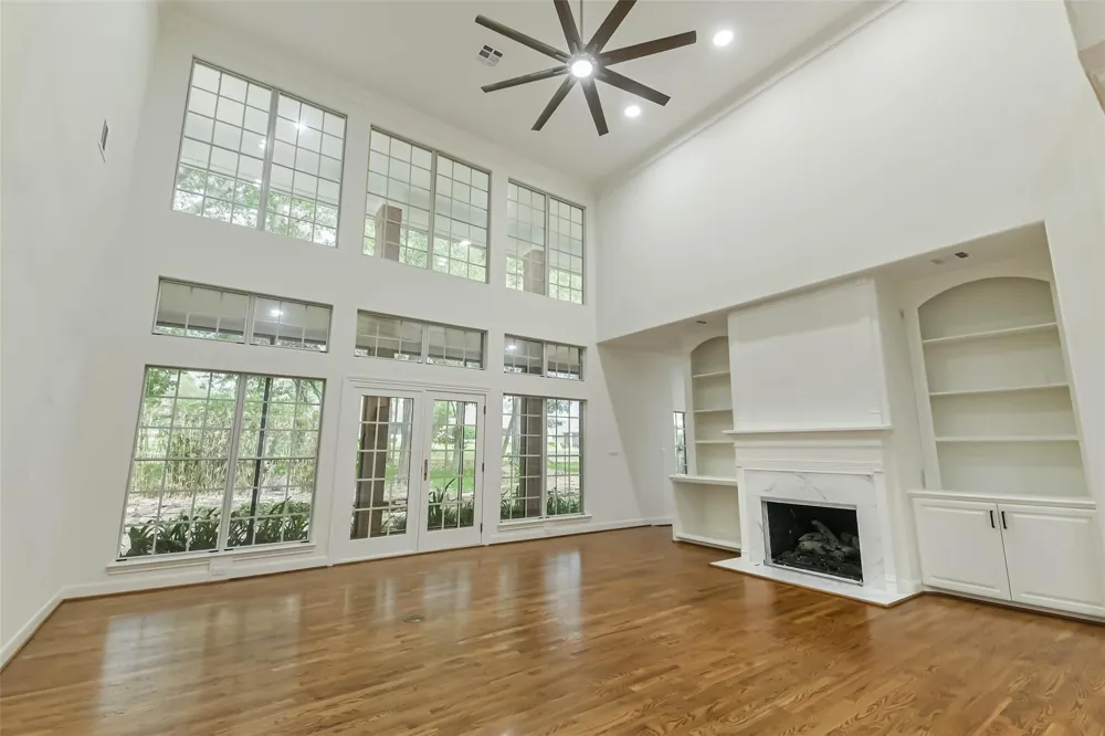 82 Broad Cove Lane Montgomery, TX 77356
