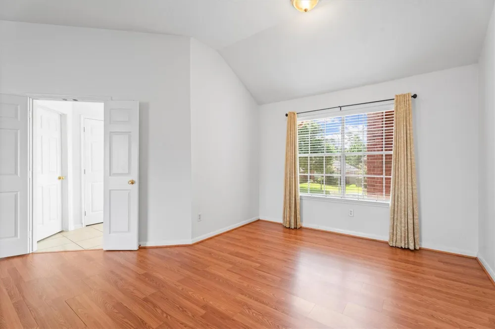 9218 Memorial Pines Way Spring, TX 77379