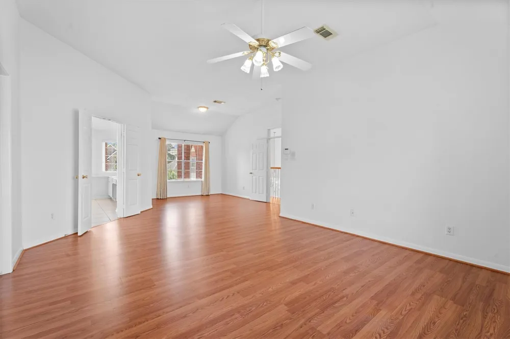 9218 Memorial Pines Way Spring, TX 77379