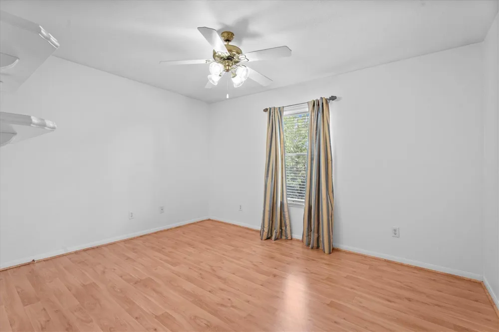 9218 Memorial Pines Way Spring, TX 77379