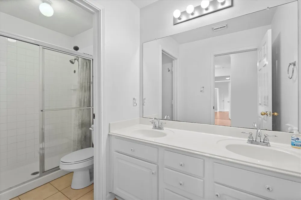 9218 Memorial Pines Way Spring, TX 77379