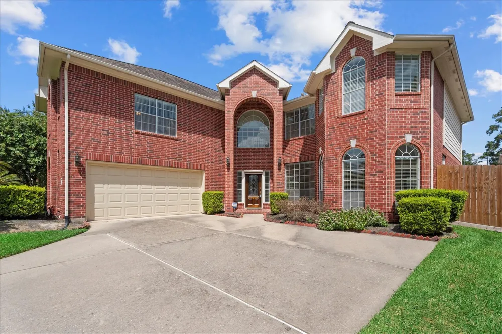 9218 Memorial Pines Way Spring, TX 77379