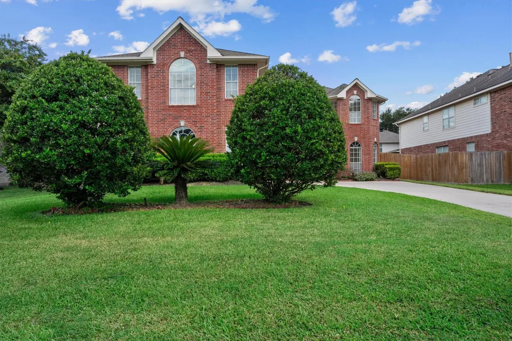 9218 Memorial Pines Way Spring, TX 77379