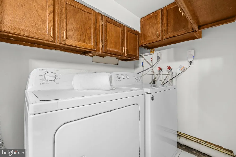 7 LODGE ROAD Catonsville, MD 21228