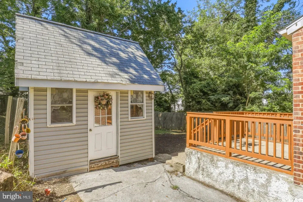 7 LODGE ROAD Catonsville, MD 21228