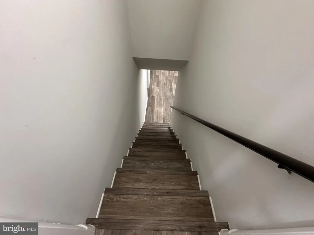1200 KATHRYN ROAD Silver Spring, MD 20904
