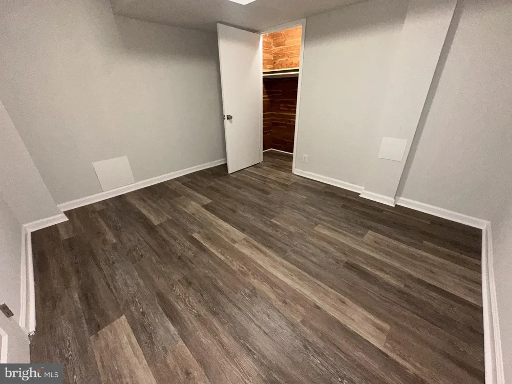 1200 KATHRYN ROAD Silver Spring, MD 20904