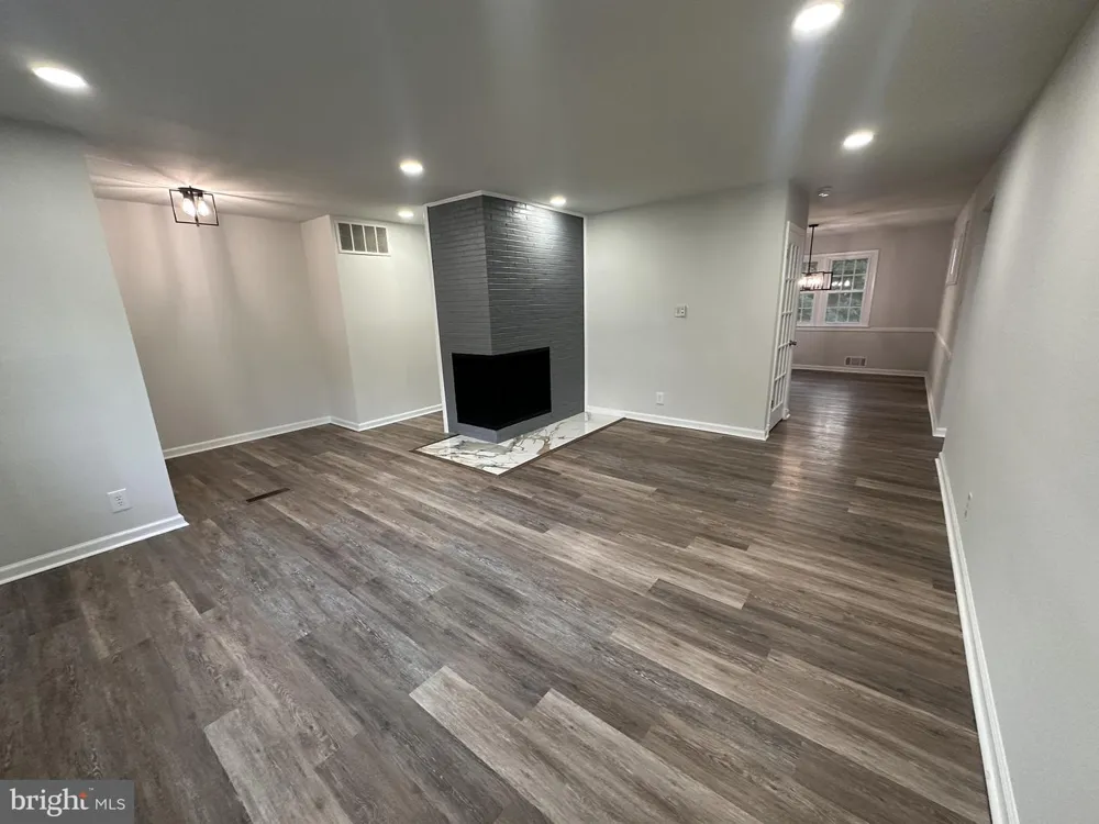1200 KATHRYN ROAD Silver Spring, MD 20904