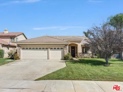 25832 Boulder Rock Place