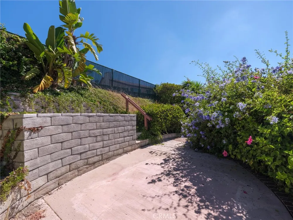 6802 Kings Harbor Rancho Palos Verdes, CA 90275