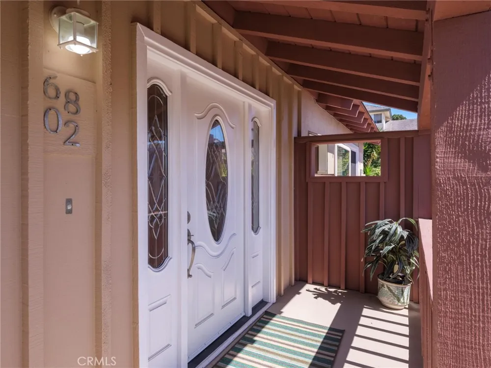 6802 Kings Harbor Rancho Palos Verdes, CA 90275