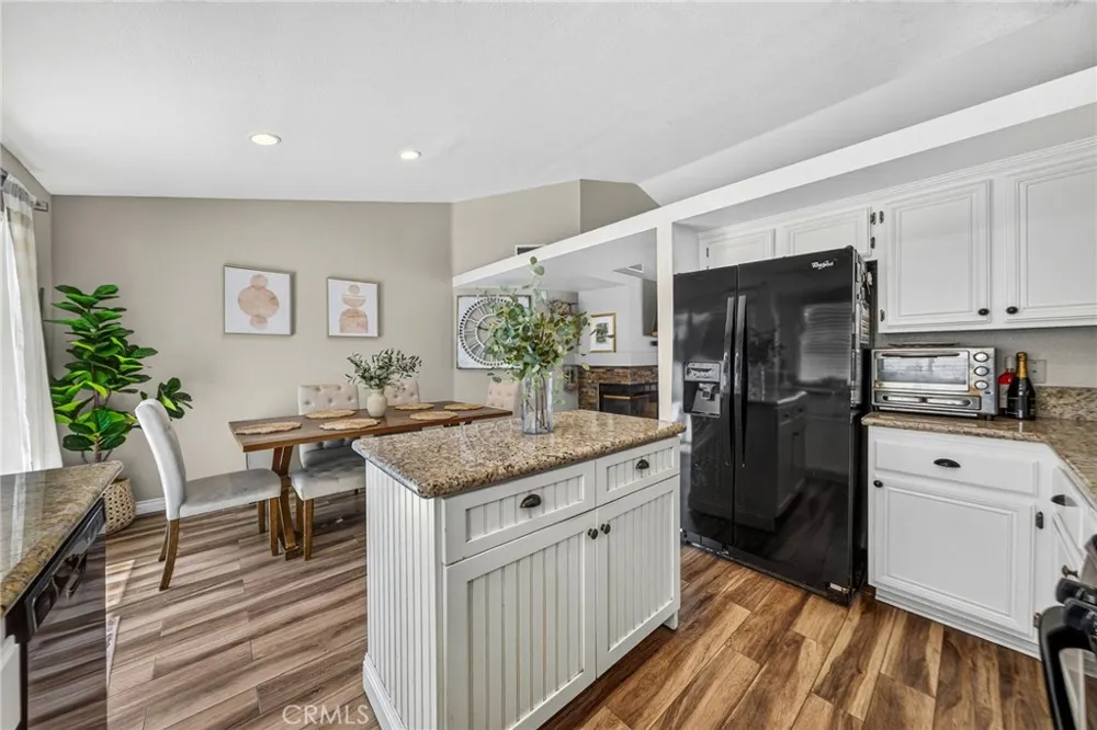 3956 Klamath River Ontario, CA 91761