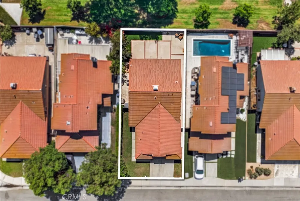 3956 Klamath River Ontario, CA 91761