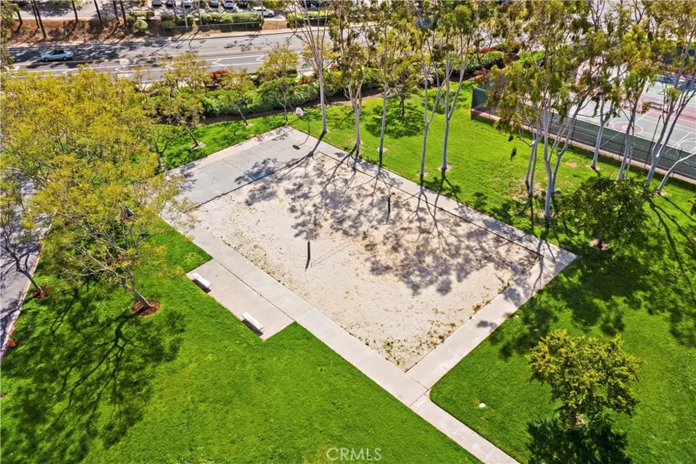 22171 Caminito Tasquillo Laguna Hills, CA 92653