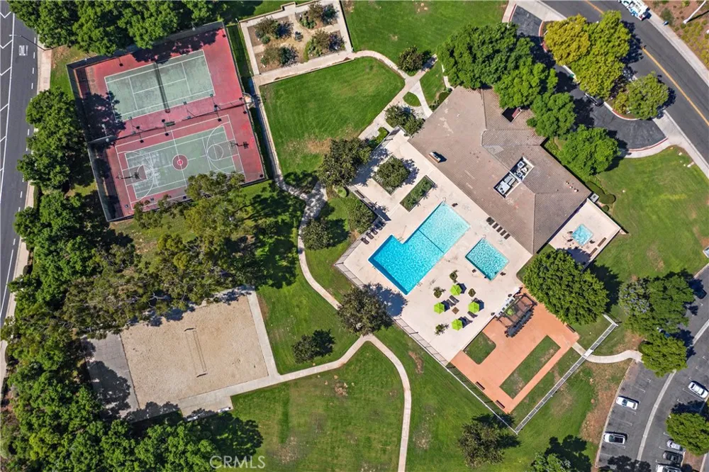 22171 Caminito Tasquillo Laguna Hills, CA 92653