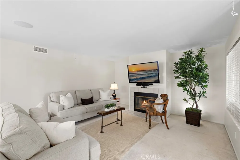 22171 Caminito Tasquillo Laguna Hills, CA 92653