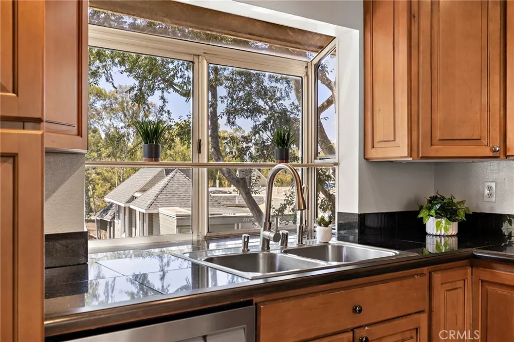 22171 Caminito Tasquillo Laguna Hills, CA 92653