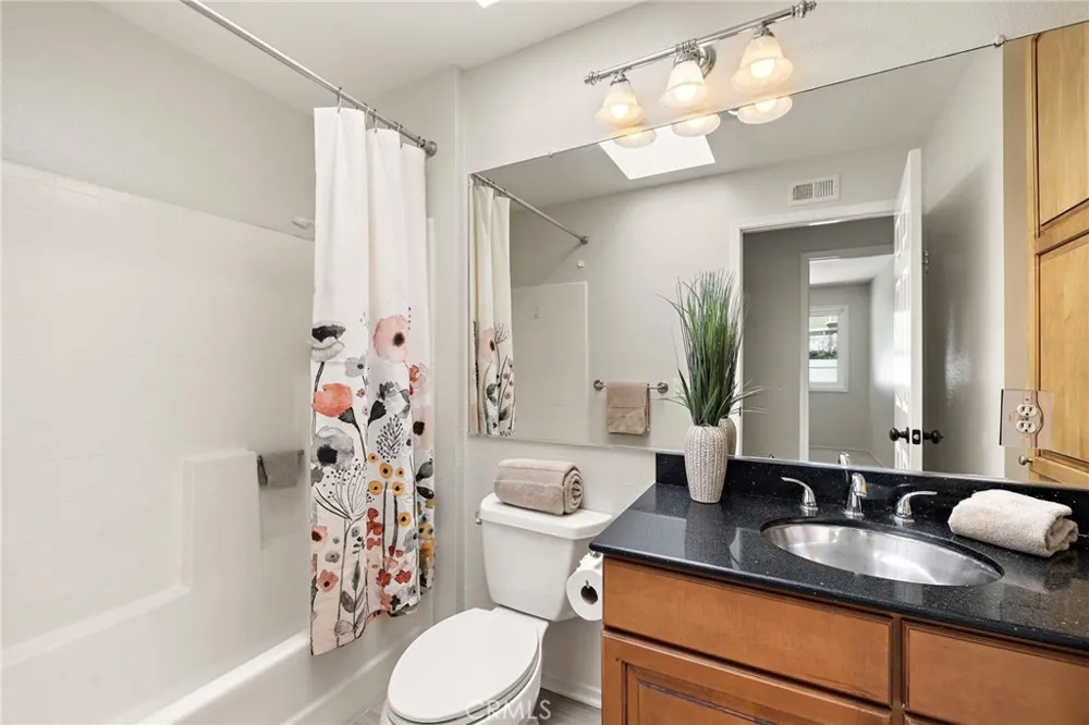22171 Caminito Tasquillo Laguna Hills, CA 92653