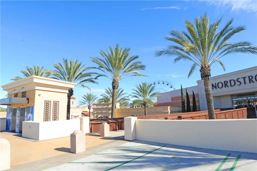 22171 Caminito Tasquillo Laguna Hills, CA 92653