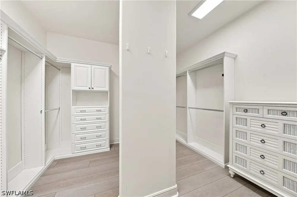 Avellino Isles Circle #102 Naples, FL 34119