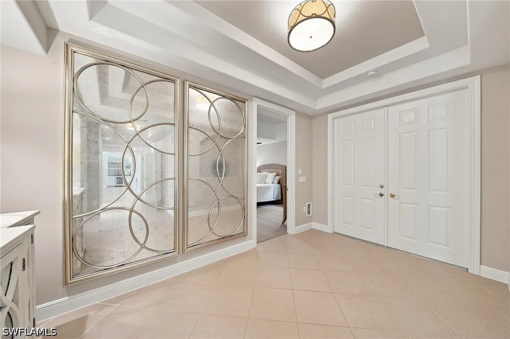 Avellino Isles Circle #102 Naples, FL 34119