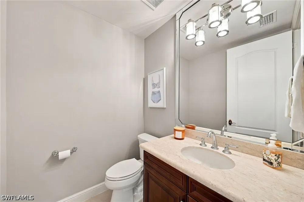 Avellino Isles Circle #102 Naples, FL 34119