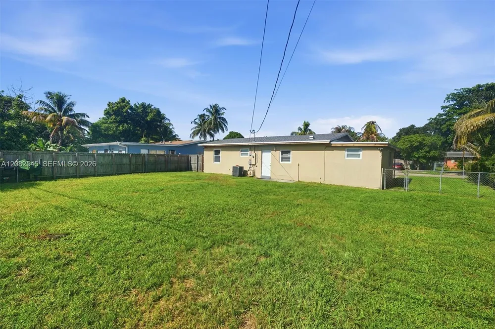 19801 NE 1st Ave Miami, FL 33179