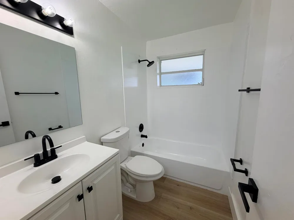 2235 NW 57th Avenue Lauderhill, FL 33313