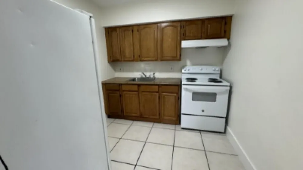 842 S 63rd Avenue Hollywood, FL 33023