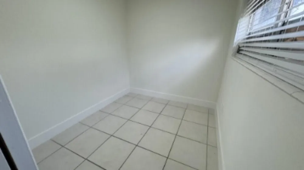 842 S 63rd Avenue Hollywood, FL 33023