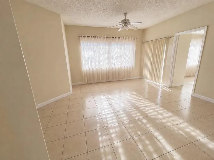 2445 SW 18TH #406 Fort Lauderdale, FL 33315