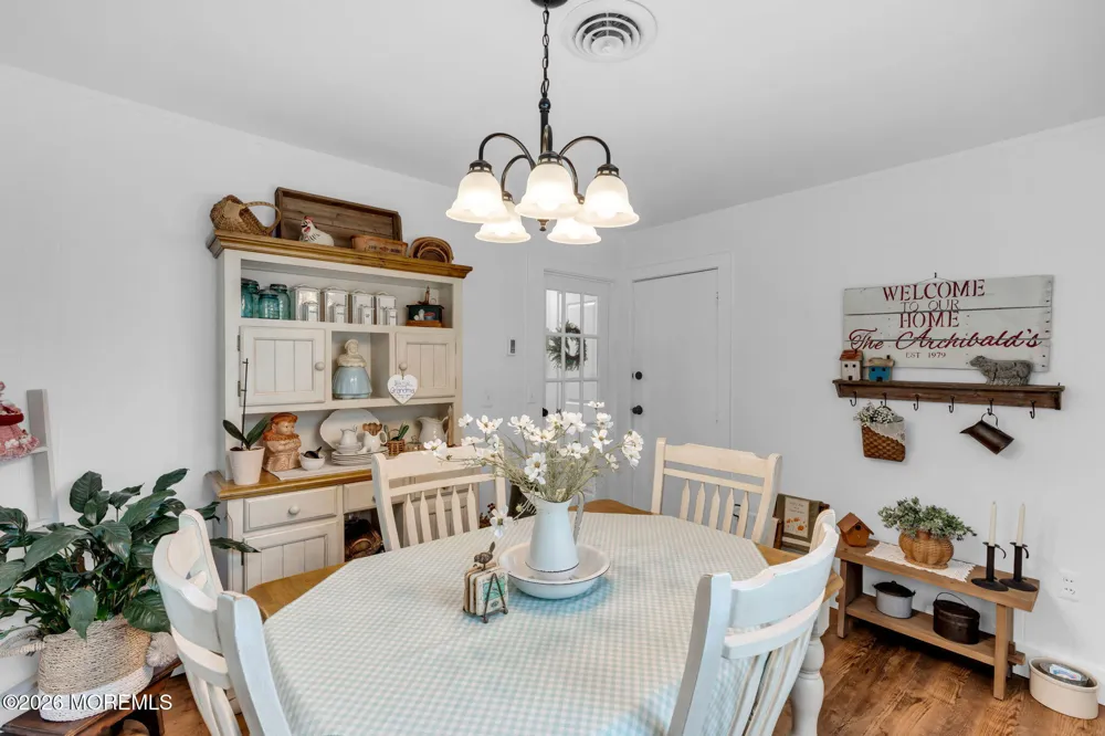 35 Arizona Avenue Whiting, NJ 08759