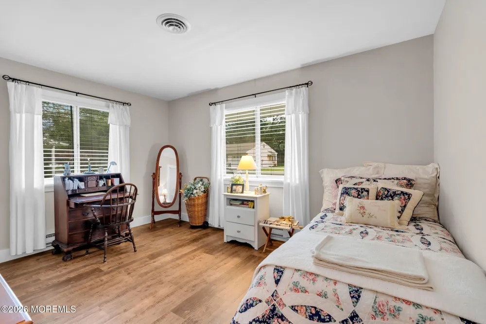 35 Arizona Avenue Whiting, NJ 08759
