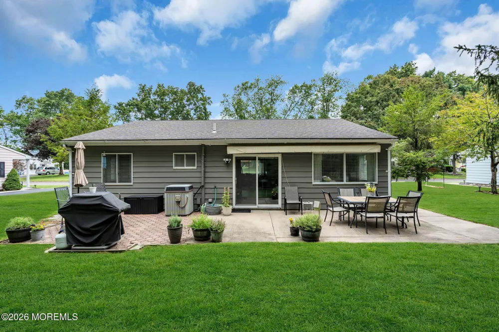 35 Arizona Avenue Whiting, NJ 08759