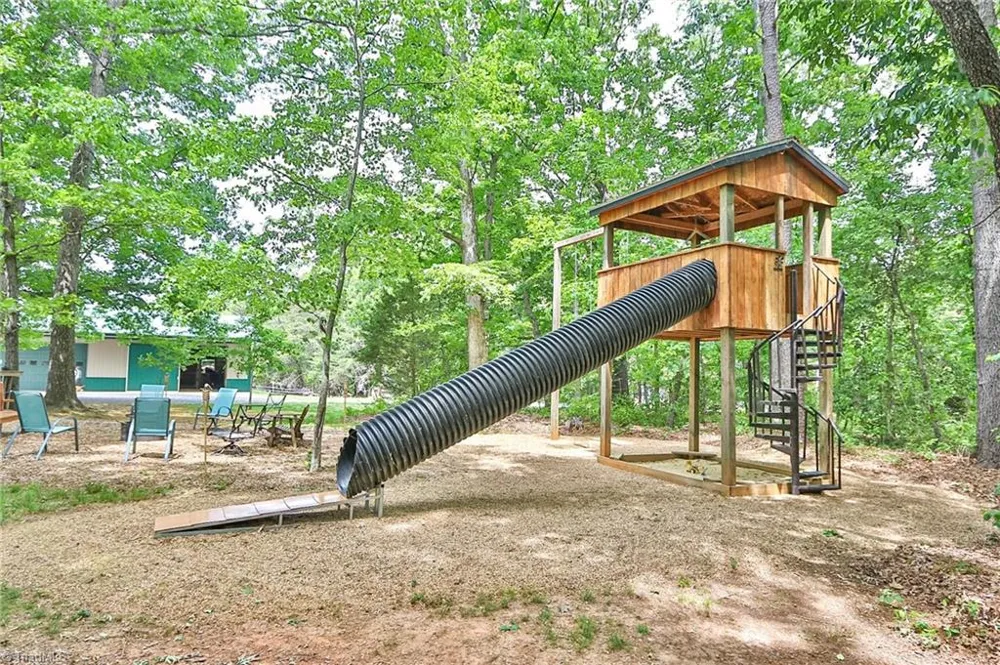 4844 Saint Paul Church Road Hamptonville, NC 27020