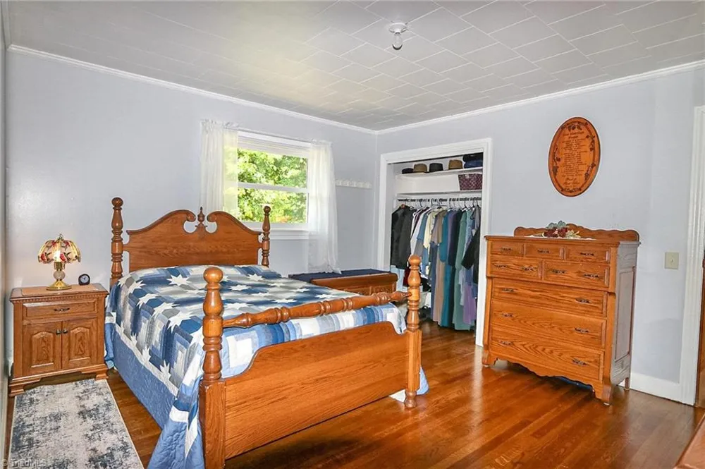 4844 Saint Paul Church Road Hamptonville, NC 27020