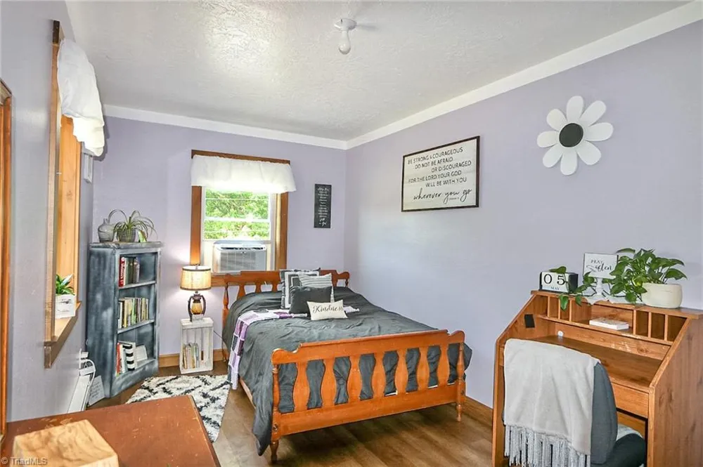 4844 Saint Paul Church Road Hamptonville, NC 27020