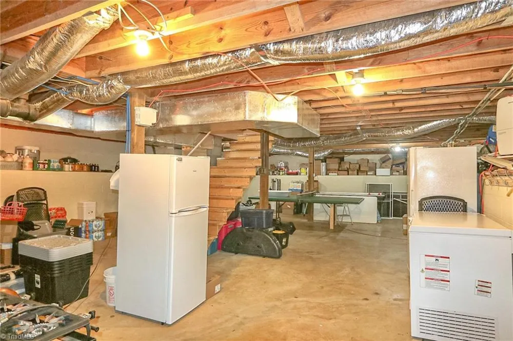 4844 Saint Paul Church Road Hamptonville, NC 27020