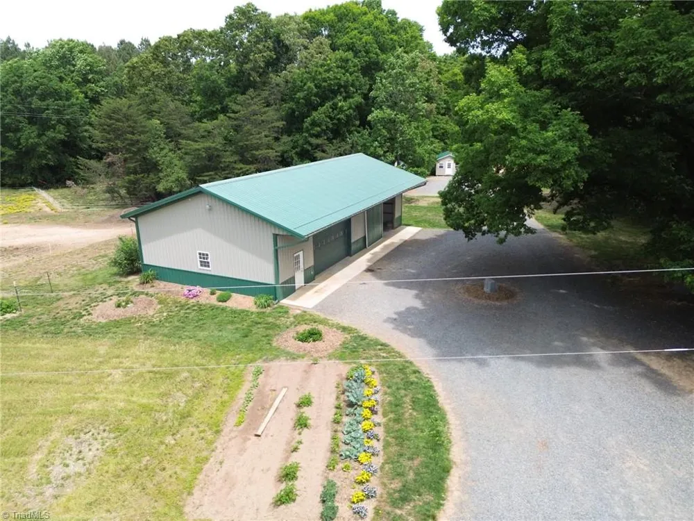 4844 Saint Paul Church Road Hamptonville, NC 27020
