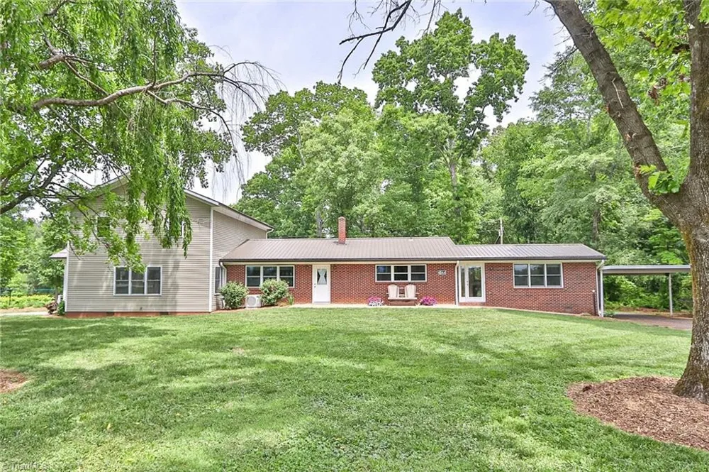 4844 Saint Paul Church Road Hamptonville, NC 27020